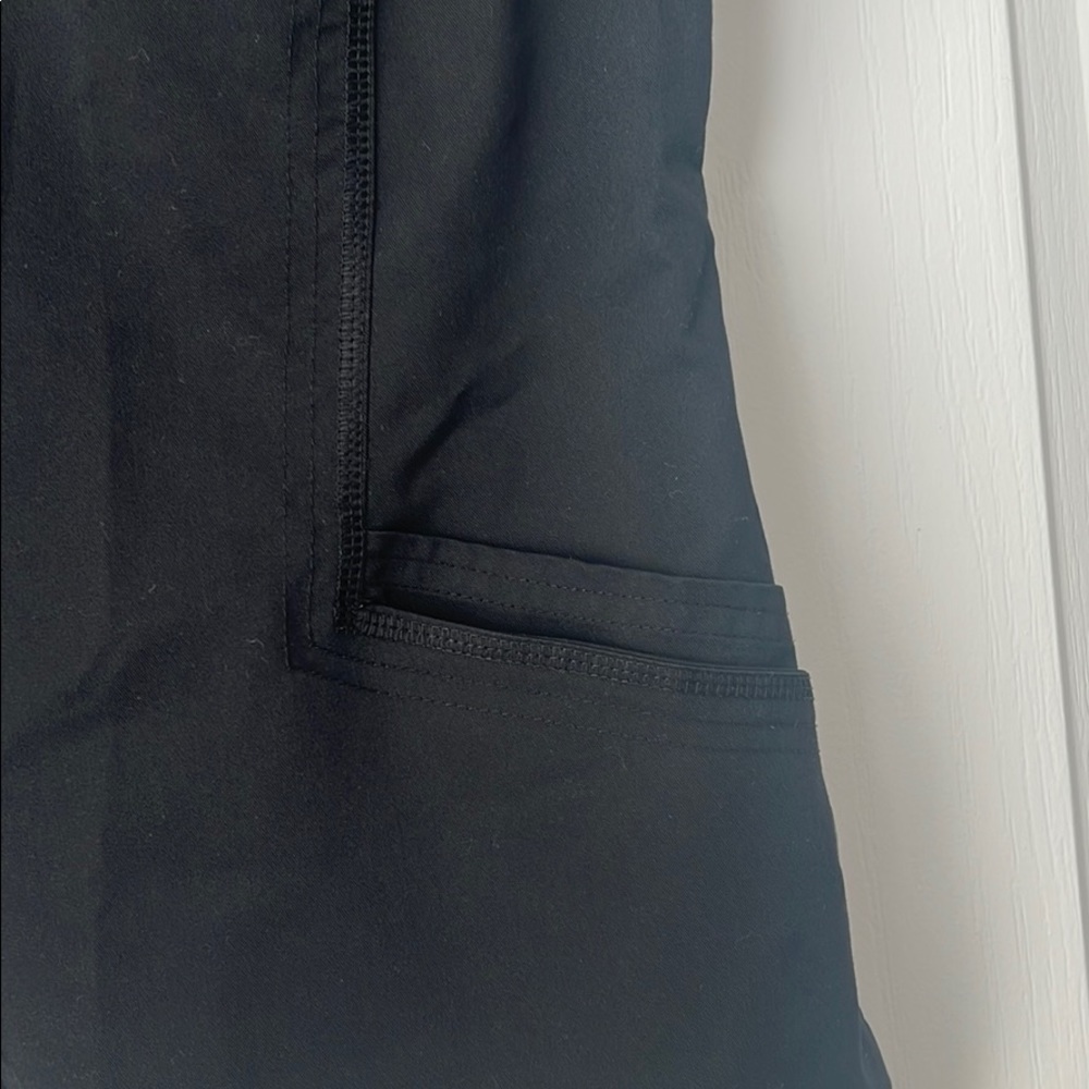 Scrub Top - Picture 2 of 4